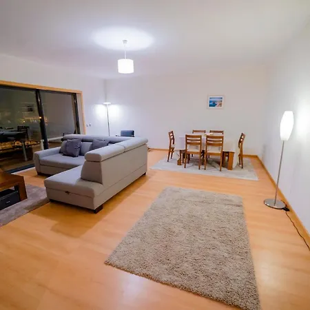 Naturally Formosa Apartment *